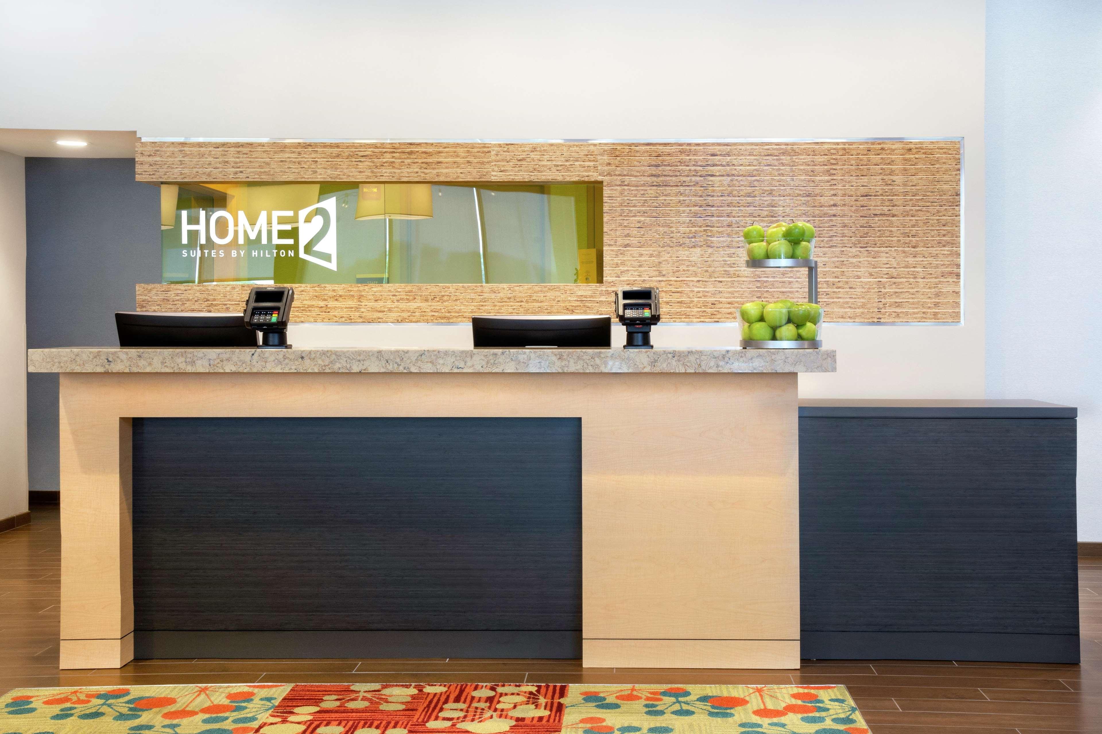 Home2 Suites By Hilton Indianapolis Greenwood Exterior foto